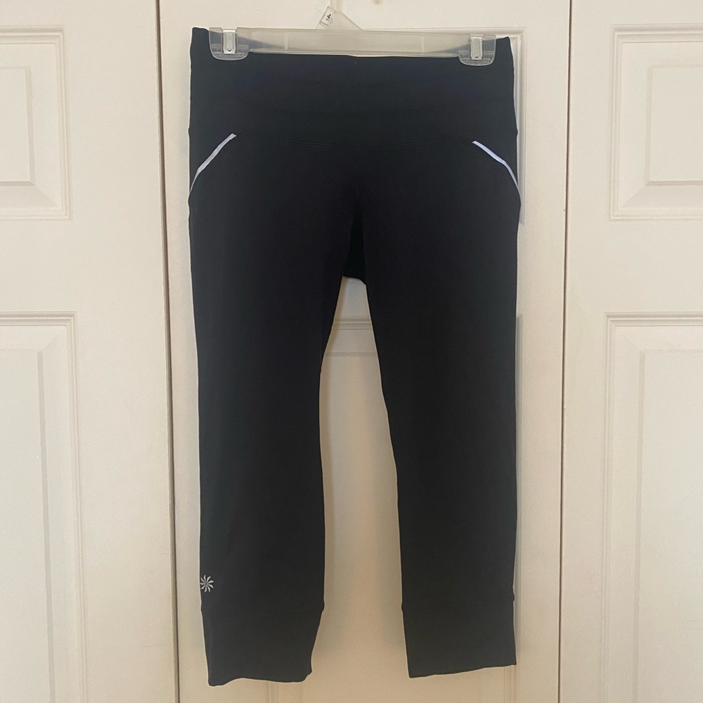 Athleta Black Running Leggings Tights 3/4 length XS Reflective